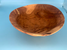 Load image into Gallery viewer, Apple Medium bowl