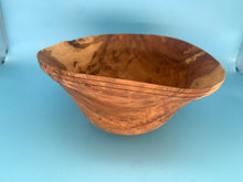 Load image into Gallery viewer, Apple Medium bowl